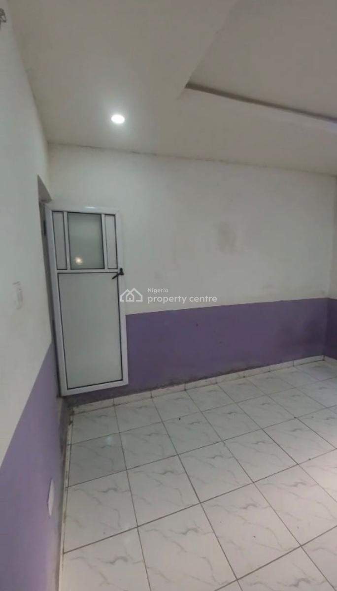 Well Maintained Roomself with Pop and Gated Compound, Gbagada, Lagos, Self Contain (single Rooms) for Rent