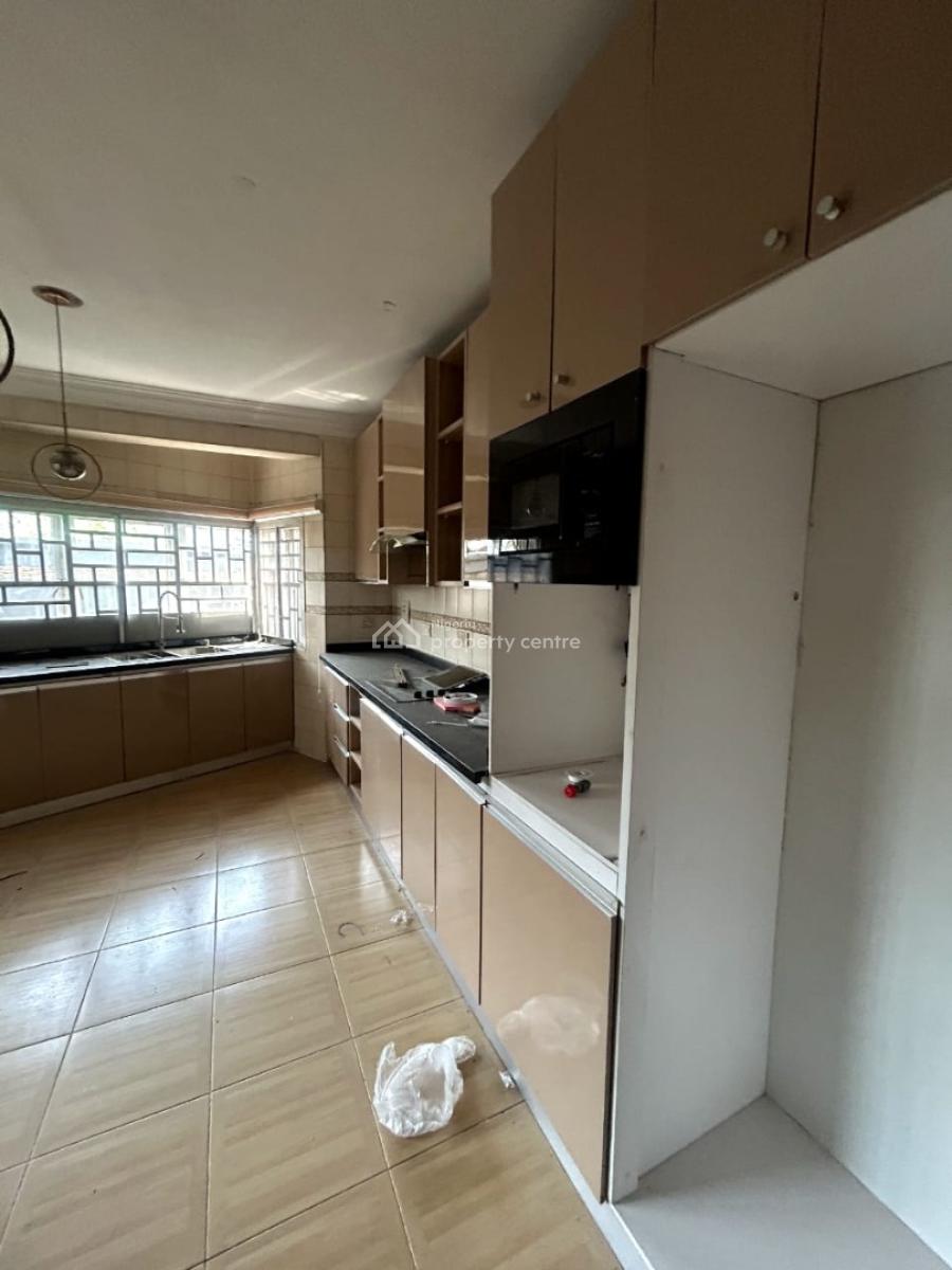 4 Bedroom Semi-detached Duplex with Bq, Lekki Phase 1, Lekki, Lagos, Semi-detached Duplex for Rent