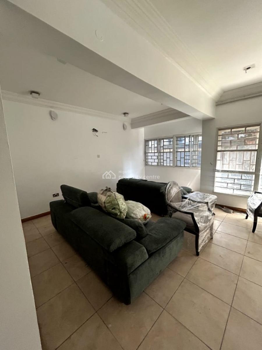 4 Bedroom Semi-detached Duplex with Bq, Lekki Phase 1, Lekki, Lagos, Semi-detached Duplex for Rent