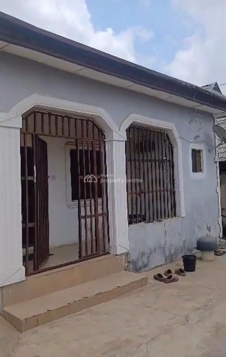 3 Bedrooms Bungalow on Half Plot of Land, Radio Itamaga, Ikorodu, Lagos, Detached Bungalow for Sale