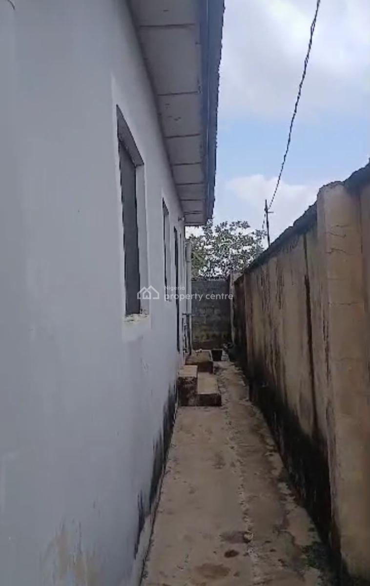 3 Bedrooms Bungalow on Half Plot of Land, Radio Itamaga, Ikorodu, Lagos, Detached Bungalow for Sale