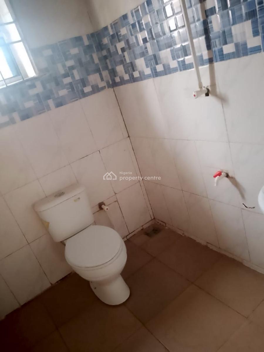 a Clean Room and Parlor Self Contain, Lucky Fiber Road, Ikorodu, Lagos, Flat / Apartment for Rent