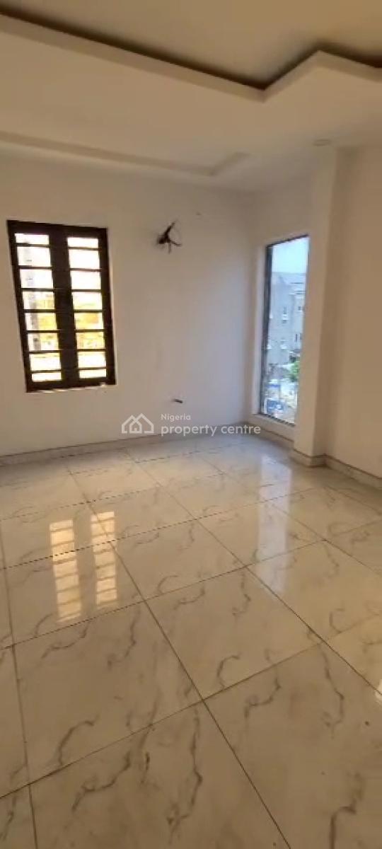 Brand New 2-bedroom Apartment, Alagomeji, Yaba, Lagos, Flat / Apartment for Rent