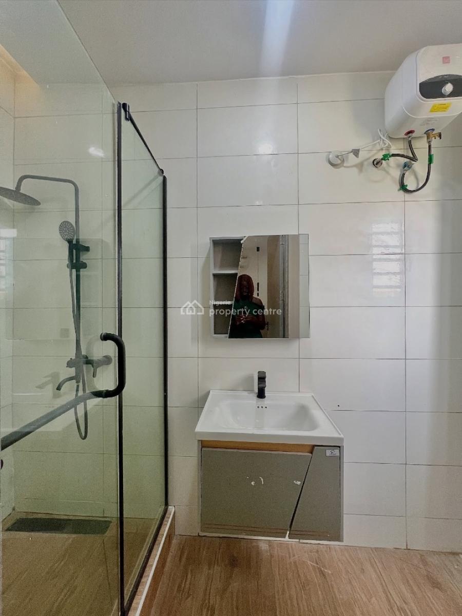Fully Serviced Apartments with Pool, Gym and Elevator, Block Or Apartments with Different Options for Sale, Lekki Phase 1, Lekki, Lagos, Block of Flats for Sale