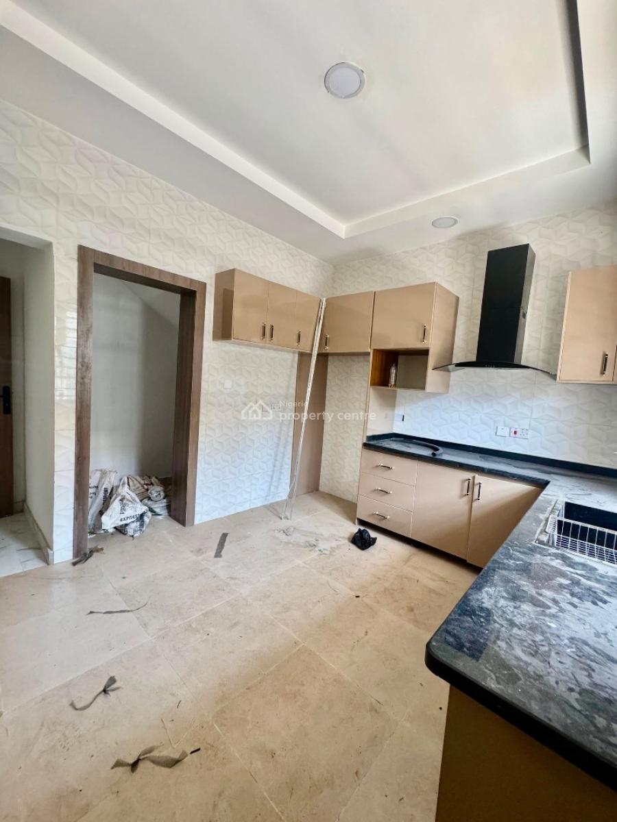 Fully Serviced with 24/7 Power: on 2 Floors with B Q, Lekki Phase 1, Lekki, Lagos, Terraced Duplex for Rent