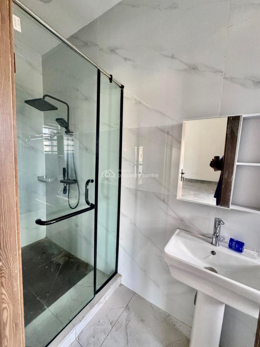 Fully Serviced with 24/7 Power: on 2 Floors with B Q, Lekki Phase 1, Lekki, Lagos, Terraced Duplex for Rent