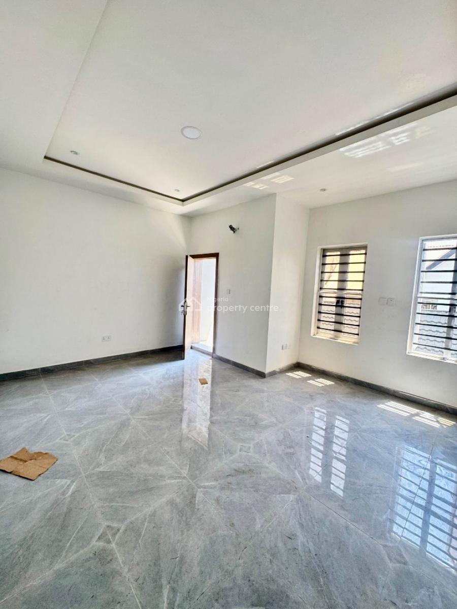 Fully Serviced with 24/7 Power: on 2 Floors with B Q, Lekki Phase 1, Lekki, Lagos, Terraced Duplex for Rent