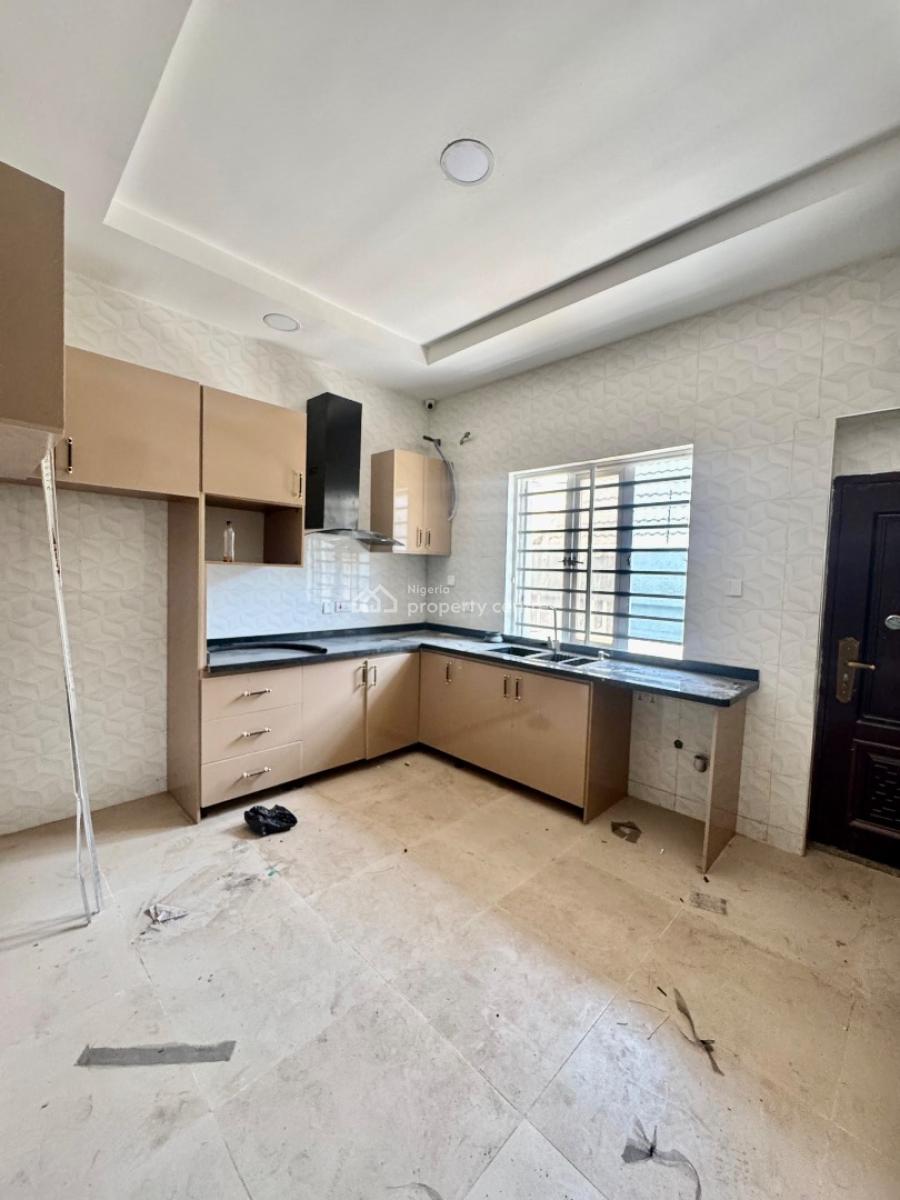 Fully Serviced with 24/7 Power: on 2 Floors with B Q, Lekki Phase 1, Lekki, Lagos, Terraced Duplex for Rent