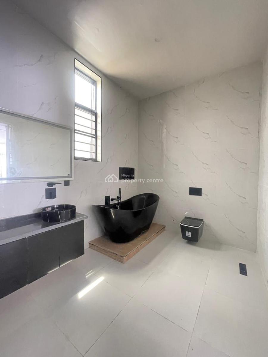 Gigantic Luxury Spacious 5 Bedroom Duplex + Bq, Cinema & Pool, Chevron Toll Gate, Lekki, Lagos, Detached Duplex for Sale