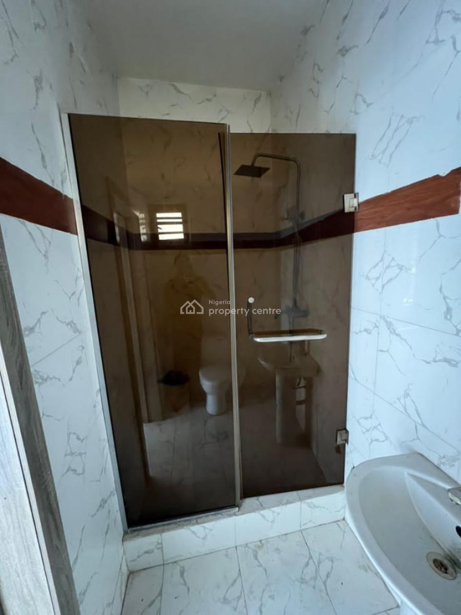 Standard Single Room Self-contain with Shared Kitchen, Ikota Estate Gra, Lekki, Lagos, Self Contain (single Rooms) for Rent