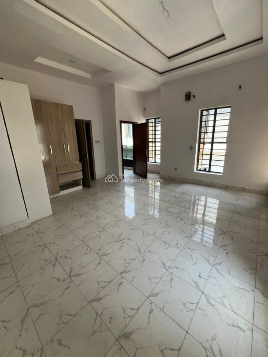 Standard Single Room Self-contain with Shared Kitchen, Ikota Estate Gra, Lekki, Lagos, Self Contain (single Rooms) for Rent