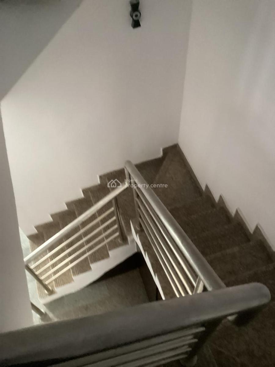 5 Bedroom Semi Detached with 2 Bq, Lekki Phase 1, Lekki, Lagos, Semi-detached Duplex for Rent
