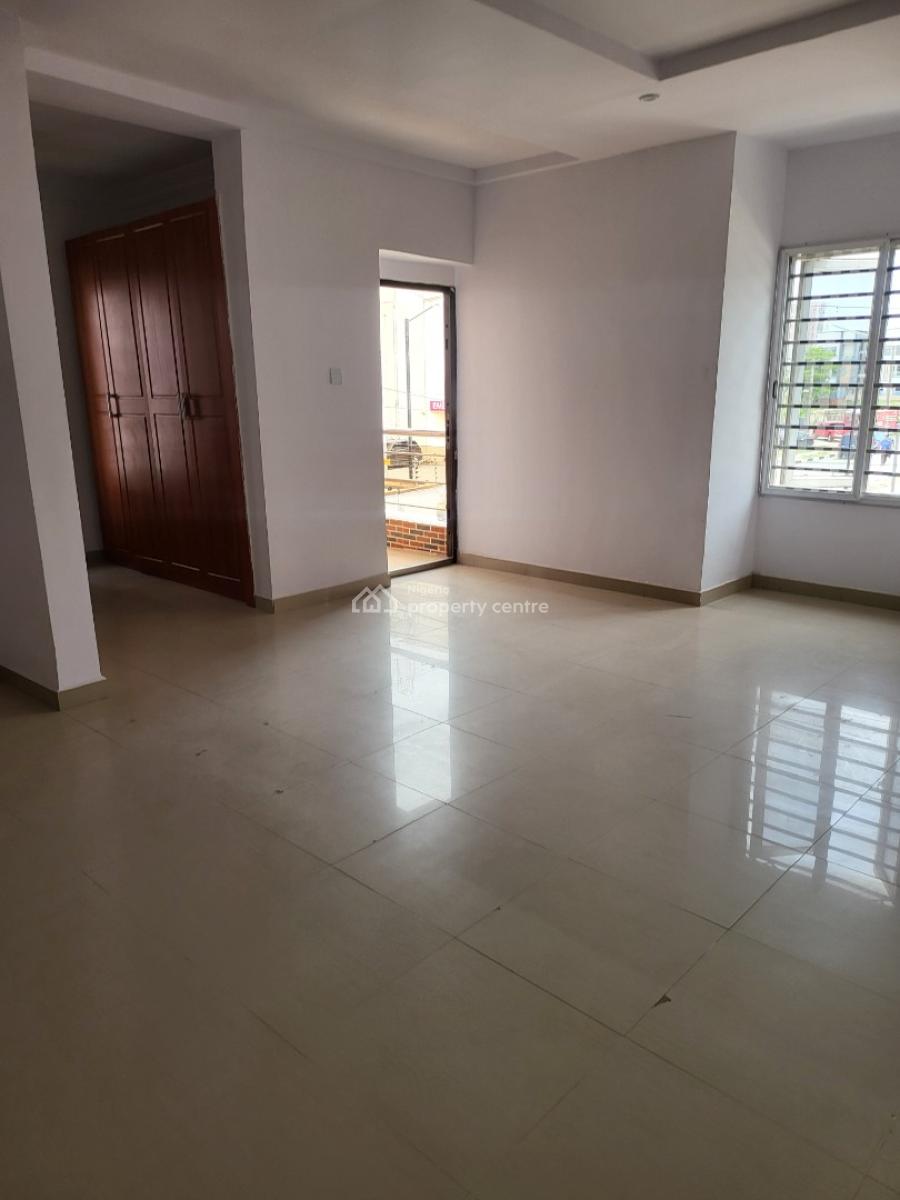5 Bedroom Semi Detached with 2 Bq, Lekki Phase 1, Lekki, Lagos, Semi-detached Duplex for Rent