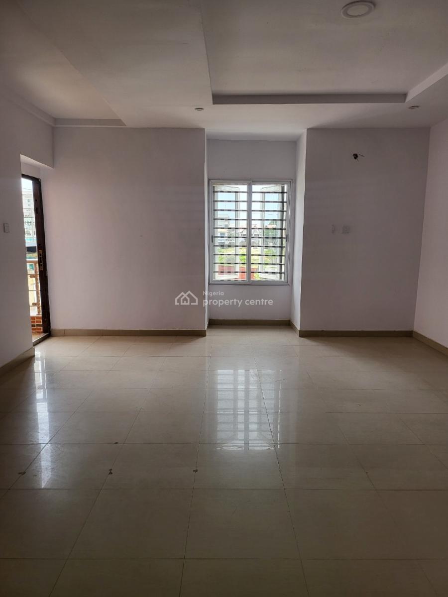 5 Bedroom Semi Detached with 2 Bq, Lekki Phase 1, Lekki, Lagos, Semi-detached Duplex for Rent