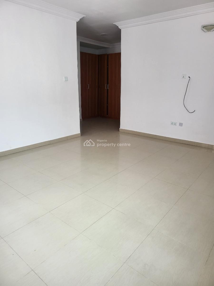 5 Bedroom Semi Detached with 2 Bq, Lekki Phase 1, Lekki, Lagos, Semi-detached Duplex for Rent