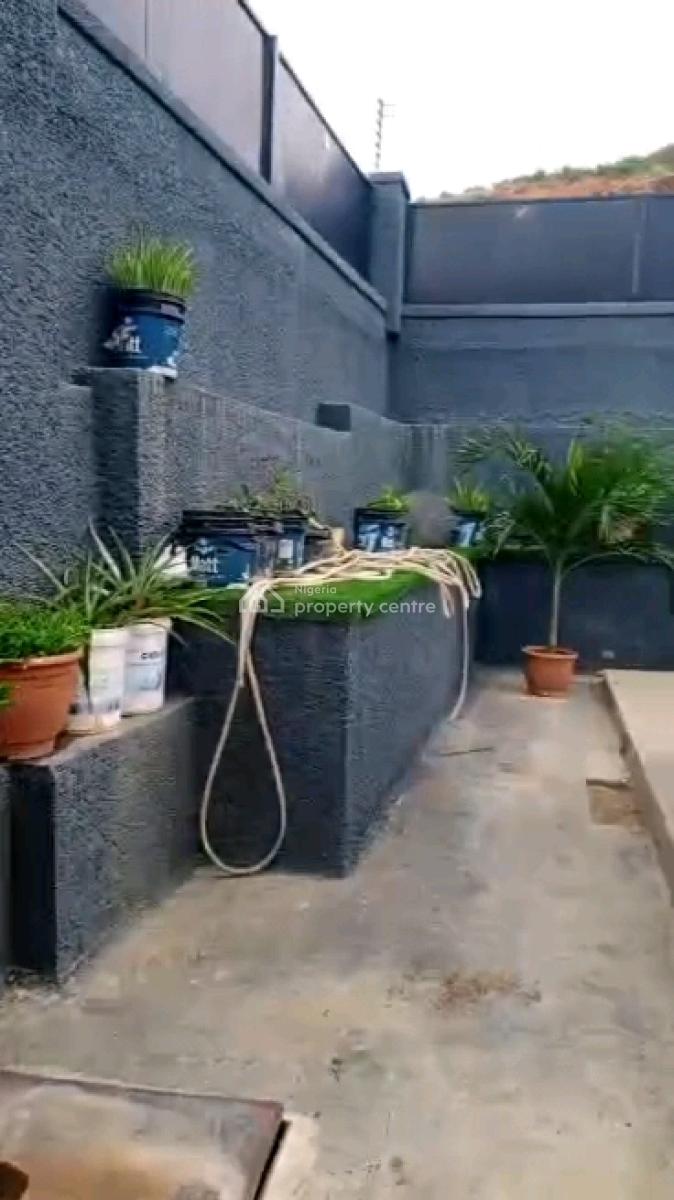 a Furnished 6 Bedroom Fully Detached Duplex with Bq, Guzape District, Abuja, Detached Duplex for Sale