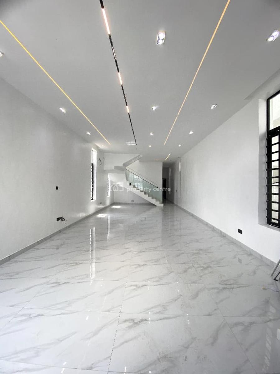 5 Bedroom Fully Detached Duplex with Bq, Ikota, Lekki, Lagos, Detached Duplex for Sale