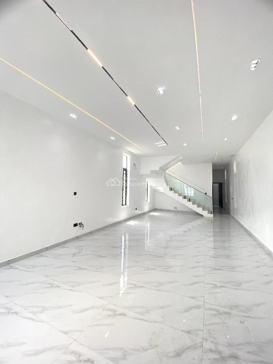 5 Bedroom Fully Detached Duplex with Bq, Ikota, Lekki, Lagos, Detached Duplex for Sale