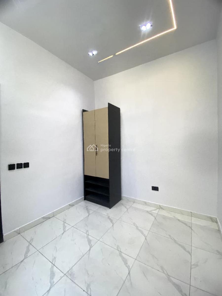 5 Bedroom Fully Detached Duplex with Bq, Ikota, Lekki, Lagos, Detached Duplex for Sale