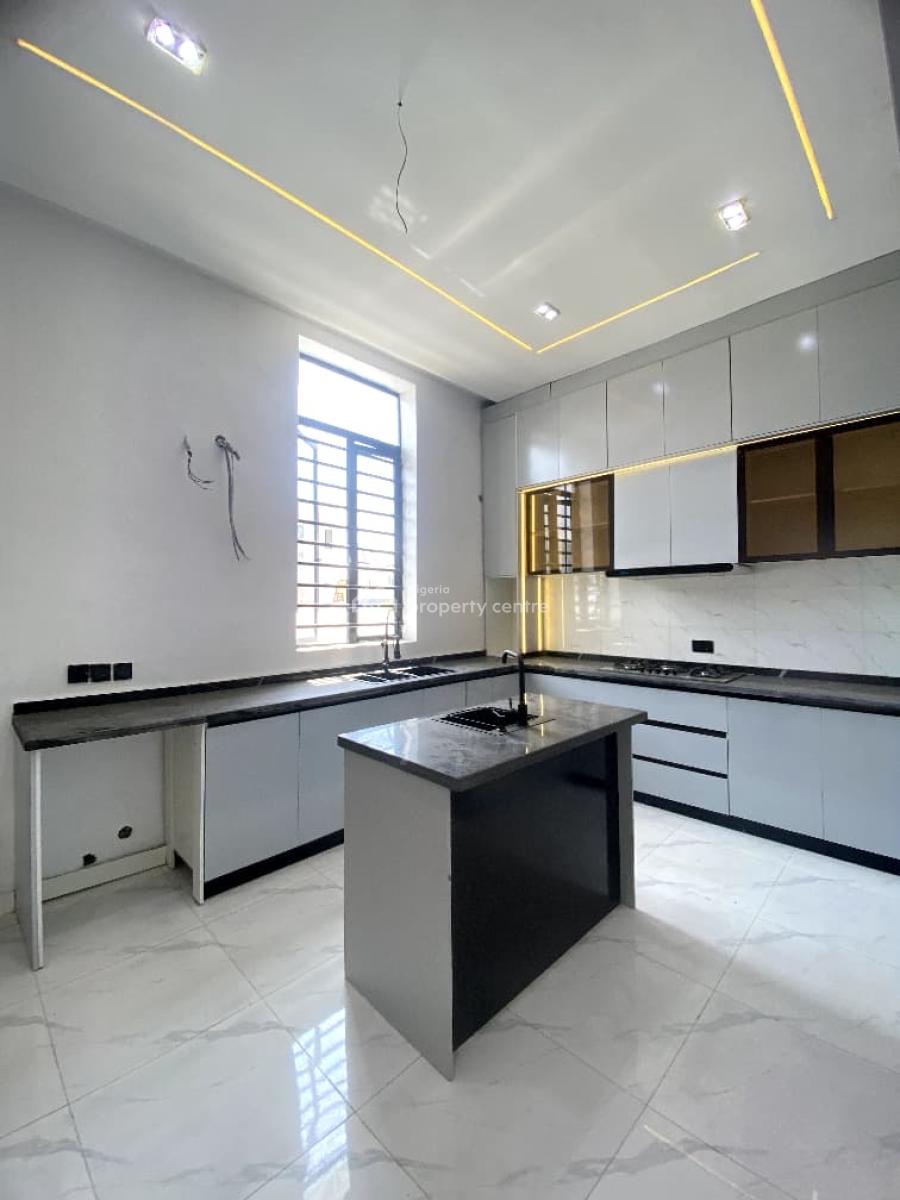 5 Bedroom Fully Detached Duplex with Bq, Ikota, Lekki, Lagos, Detached Duplex for Sale