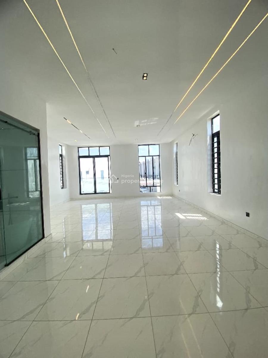 5 Bedroom Fully Detached Duplex with Bq, Ikota, Lekki, Lagos, Detached Duplex for Sale