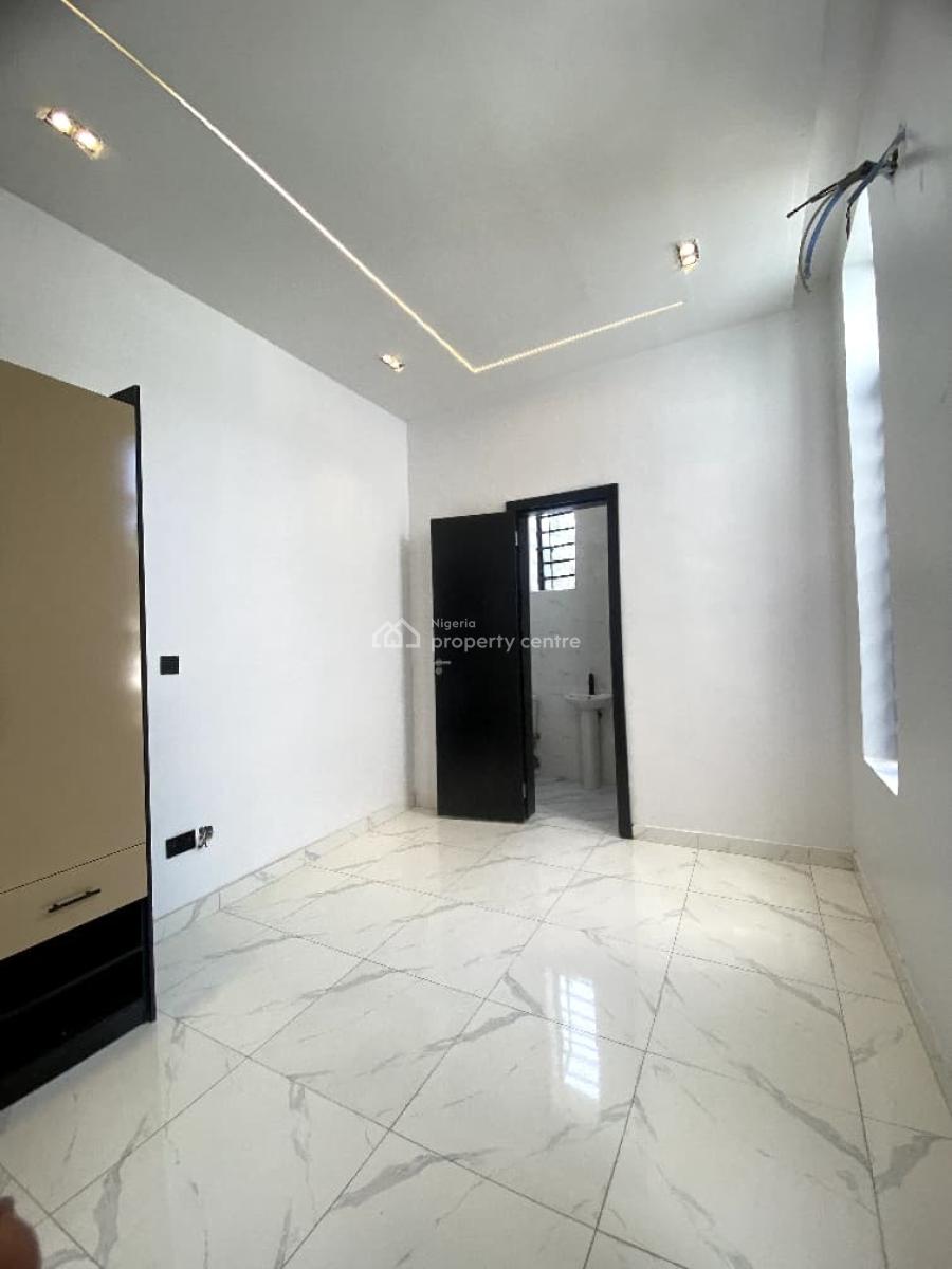 5 Bedroom Fully Detached Duplex with Bq, Ikota, Lekki, Lagos, Detached Duplex for Sale