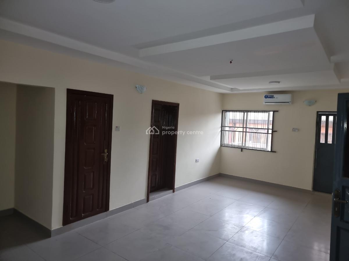 4 Bedrooom Flat Office Space with 2 Reception, Gra Road Sagamu, Sagamu, Ogun, Office Space for Rent