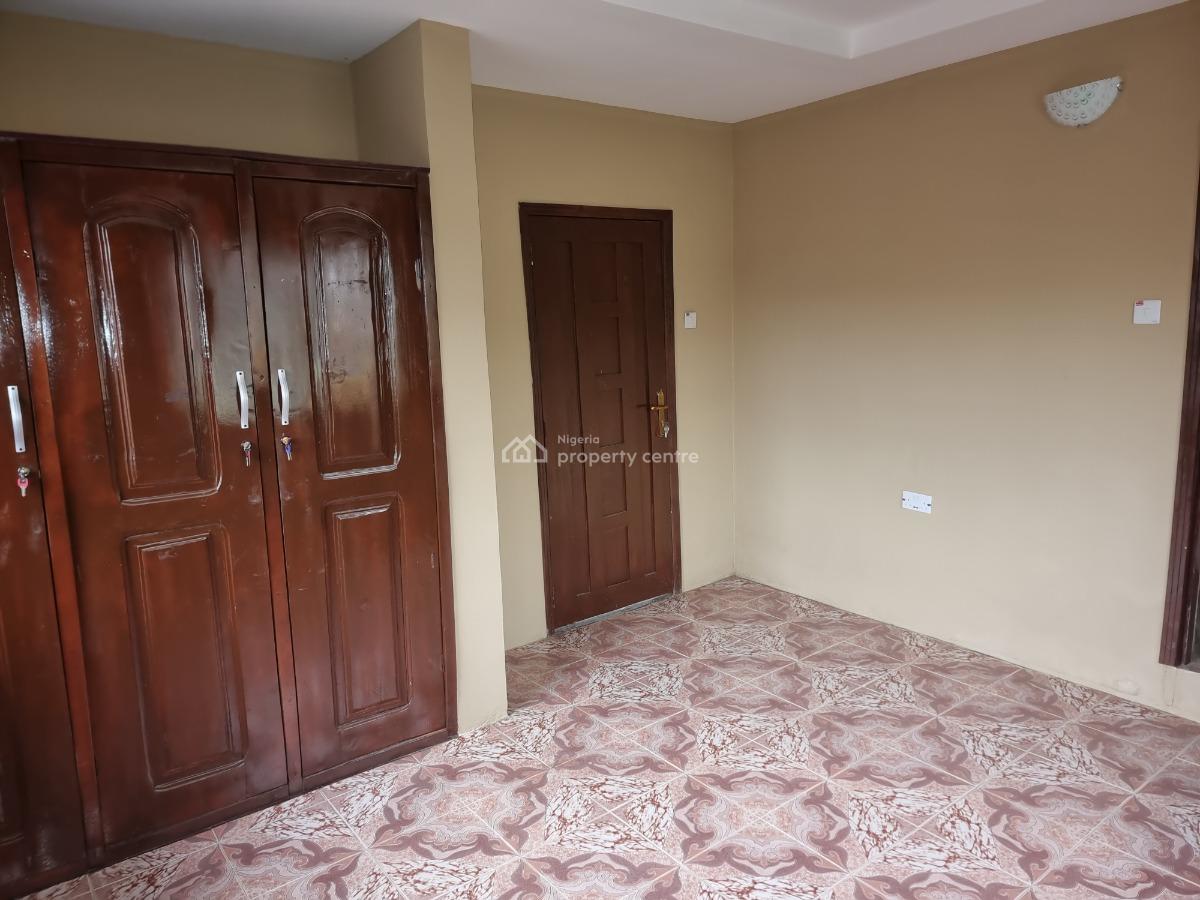 4 Bedrooom Flat Office Space with 2 Reception, Gra Road Sagamu, Sagamu, Ogun, Office Space for Rent
