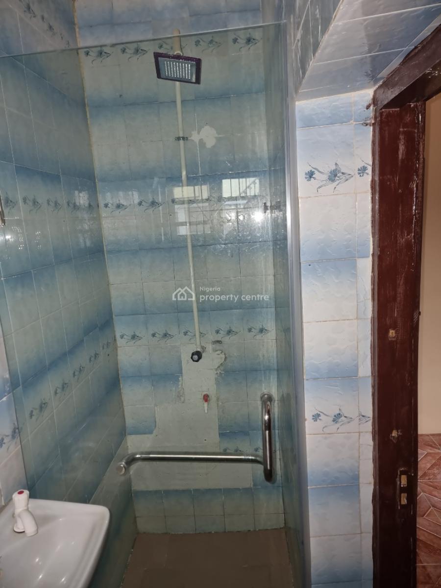 4 Bedrooom Flat Office Space with 2 Reception, Gra Road Sagamu, Sagamu, Ogun, Office Space for Rent