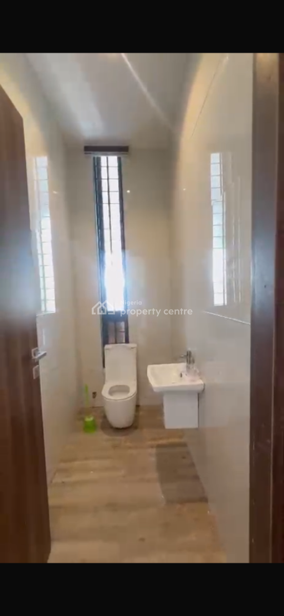 Luxury 4 Bedroom Terrace with Bq, Lekki Phase 1 Right, Lekki Phase 1, Lekki, Lagos, Terraced Duplex for Sale