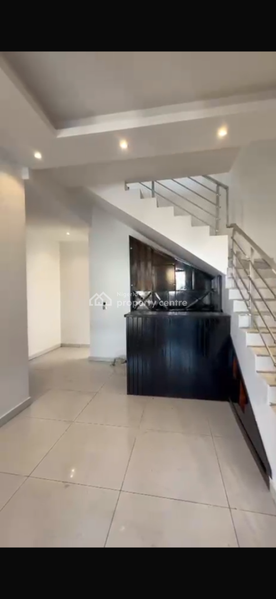 Luxury 4 Bedroom Terrace with Bq, Lekki Phase 1 Right, Lekki Phase 1, Lekki, Lagos, Terraced Duplex for Sale