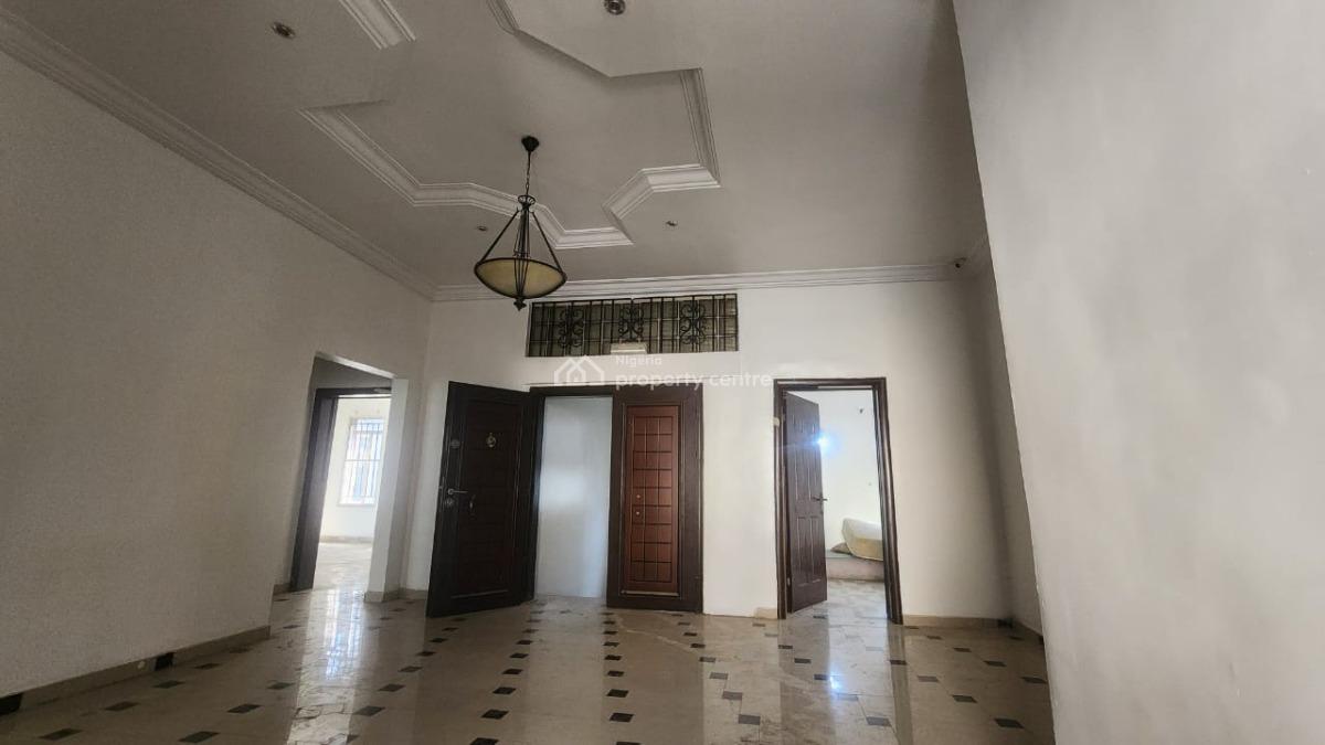 5 Bedrooms Fully Detached Duplex with Bq, Chevron, Lekki, Lagos, Detached Duplex for Sale