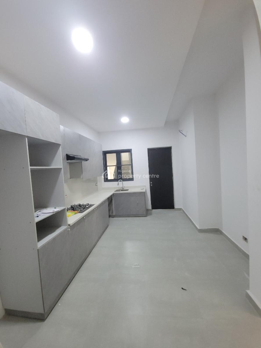 2 Bedroom Flat in Lekki Phase 1, Lekki Phase 1, Lekki, Lagos, Flat / Apartment for Rent
