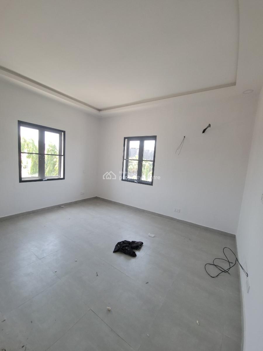 2 Bedroom Flat in Lekki Phase 1, Lekki Phase 1, Lekki, Lagos, Flat / Apartment for Rent
