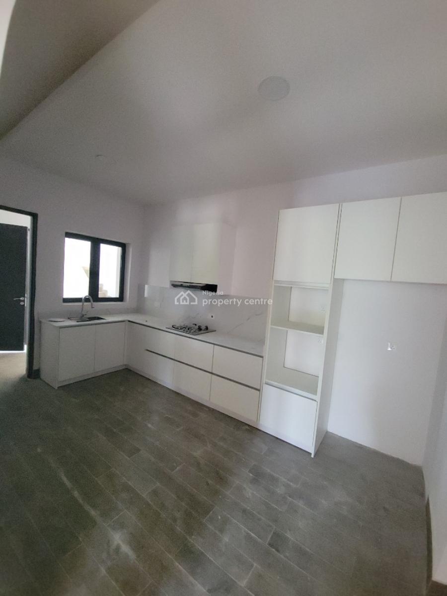 2 Bedroom Flat in Lekki Phase 1, Lekki Phase 1, Lekki, Lagos, Flat / Apartment for Rent