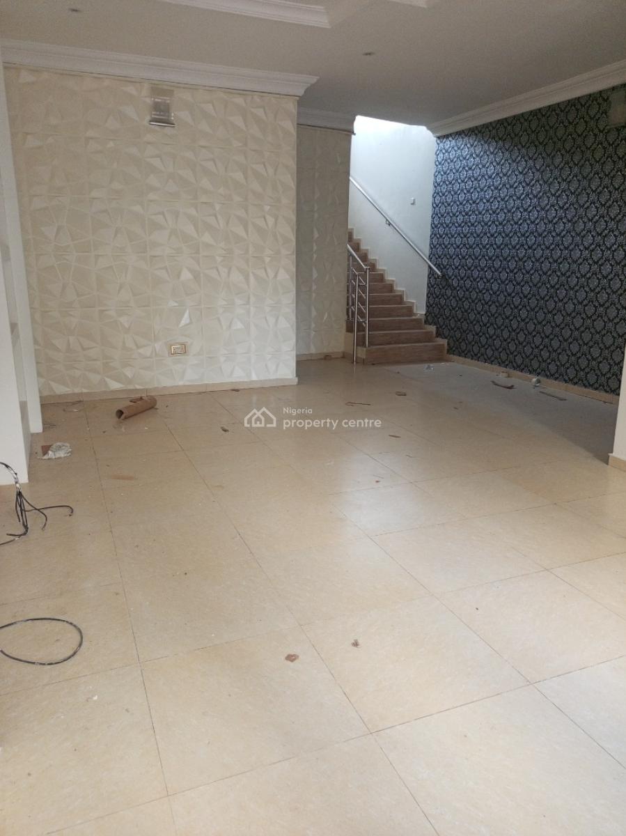 Massive 5bedroom with 6cars Space, Playground, Bq, Ikota, Lekki, Lagos, Detached Duplex for Sale