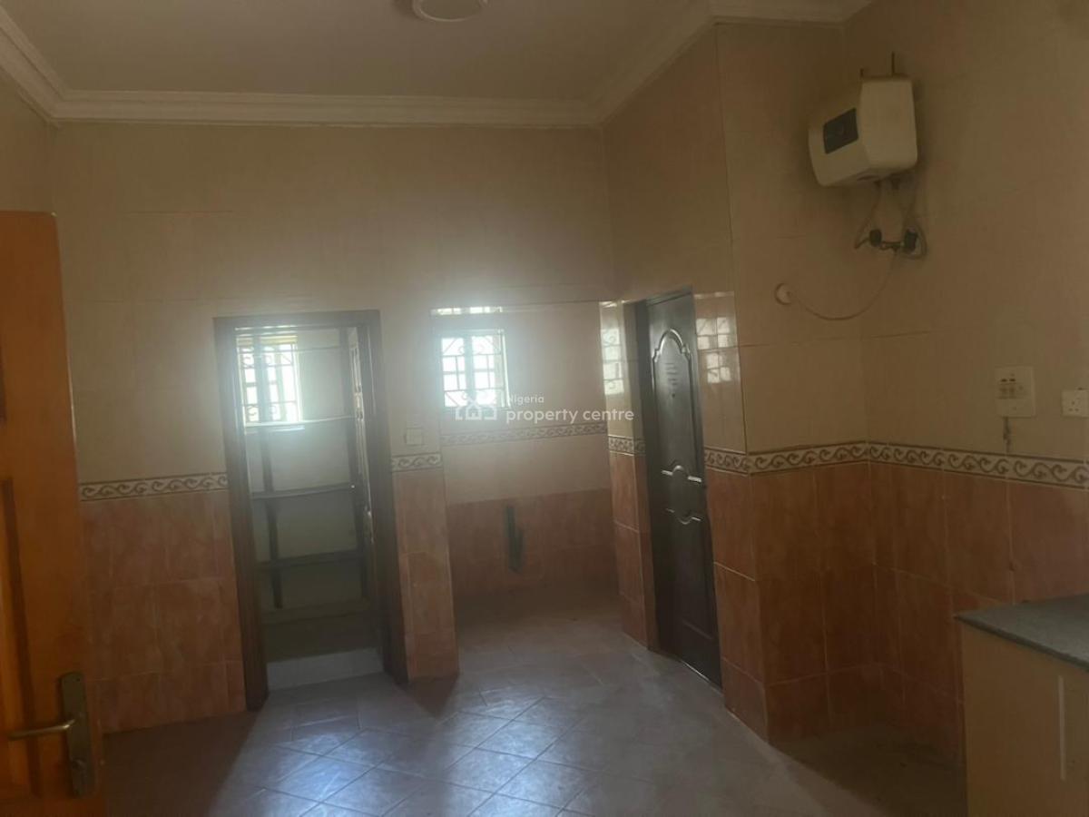 Self Service Self Compound and Spacious 4 Bedroomsemi Detached, Lekki Phase 1, Lekki, Lagos, Semi-detached Duplex for Rent