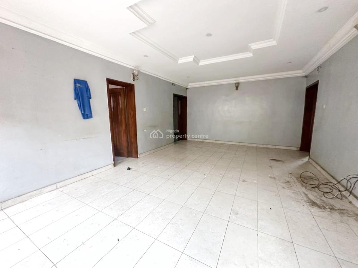 Luxury 3 Bedroom Flat, Gra Phase 1, Magodo, Lagos, Flat / Apartment for Rent