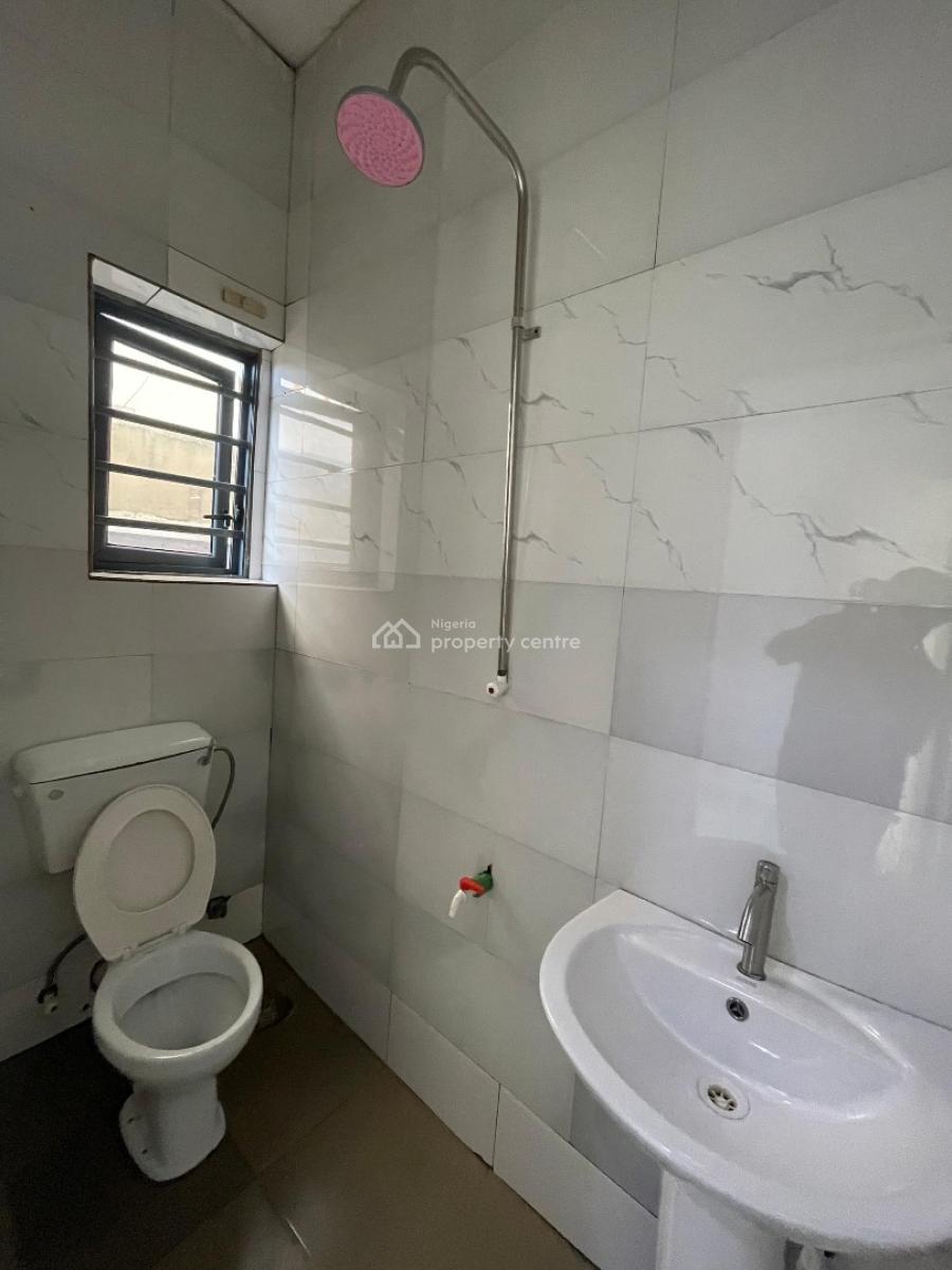 Standard Boys Quarter, Orchid Road Lekki Lagos, Lekki, Lagos, Self Contain (single Rooms) for Rent