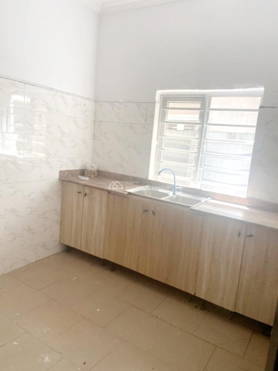 Luxury 3 Bedroom Flat, Extension, Omole Phase 2, Ikeja, Lagos, Flat / Apartment for Sale