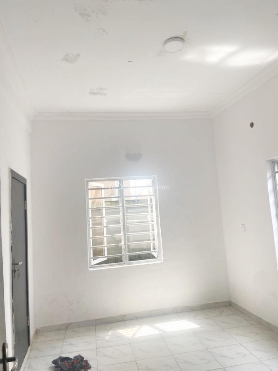 Luxury 3 Bedroom Flat, Extension, Omole Phase 2, Ikeja, Lagos, Flat / Apartment for Sale