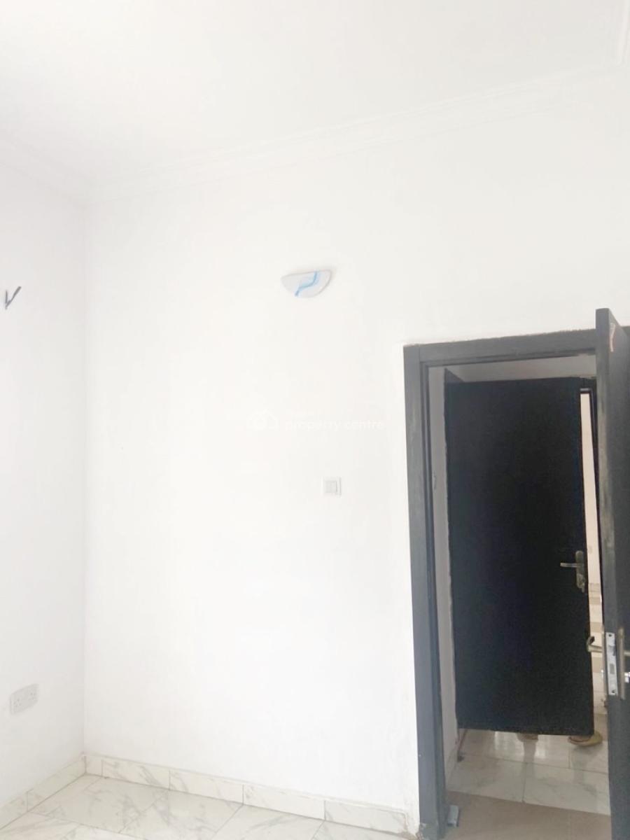 Luxury 3 Bedroom Flat, Extension, Omole Phase 2, Ikeja, Lagos, Flat / Apartment for Sale