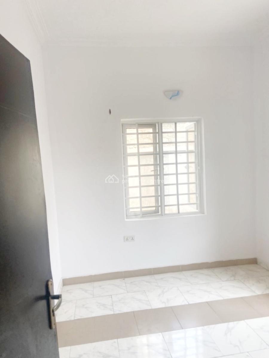 Luxury 3 Bedroom Flat, Extension, Omole Phase 2, Ikeja, Lagos, Flat / Apartment for Sale