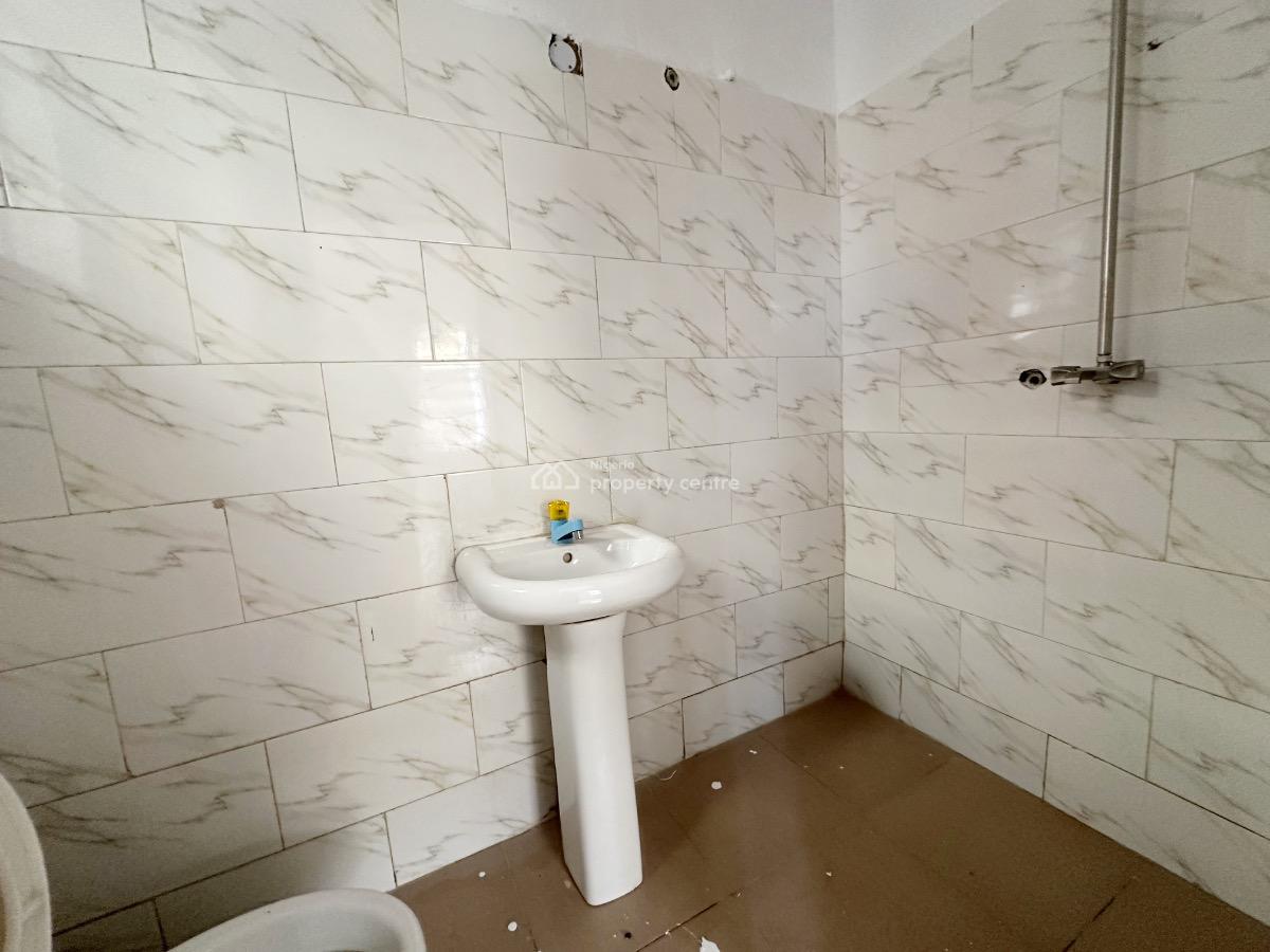 Luxury 2 Bedroom Flat, Extension, Omole Phase 2, Ikeja, Lagos, Flat / Apartment for Sale