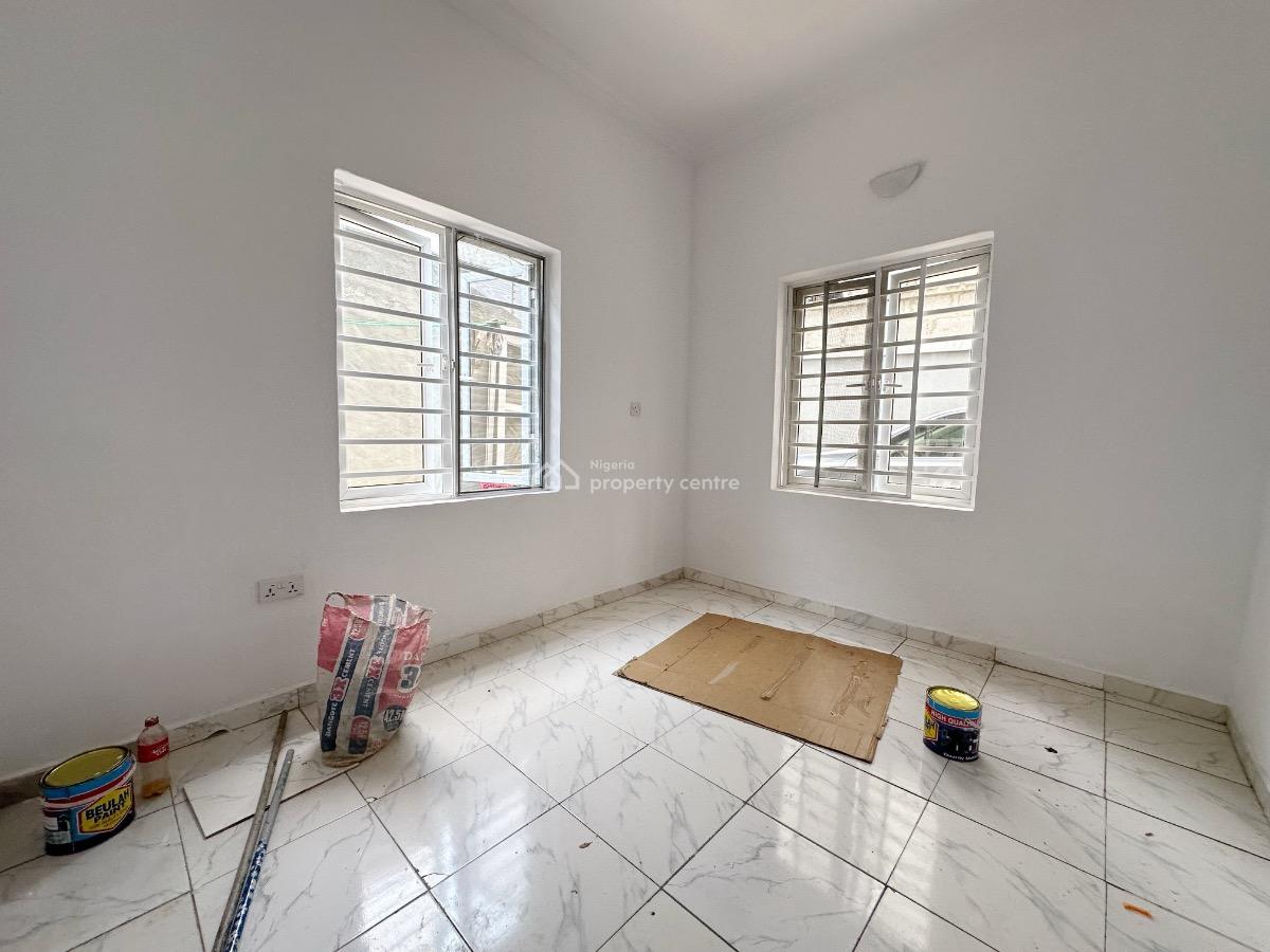 Luxury 2 Bedroom Flat, Extension, Omole Phase 2, Ikeja, Lagos, Flat / Apartment for Sale