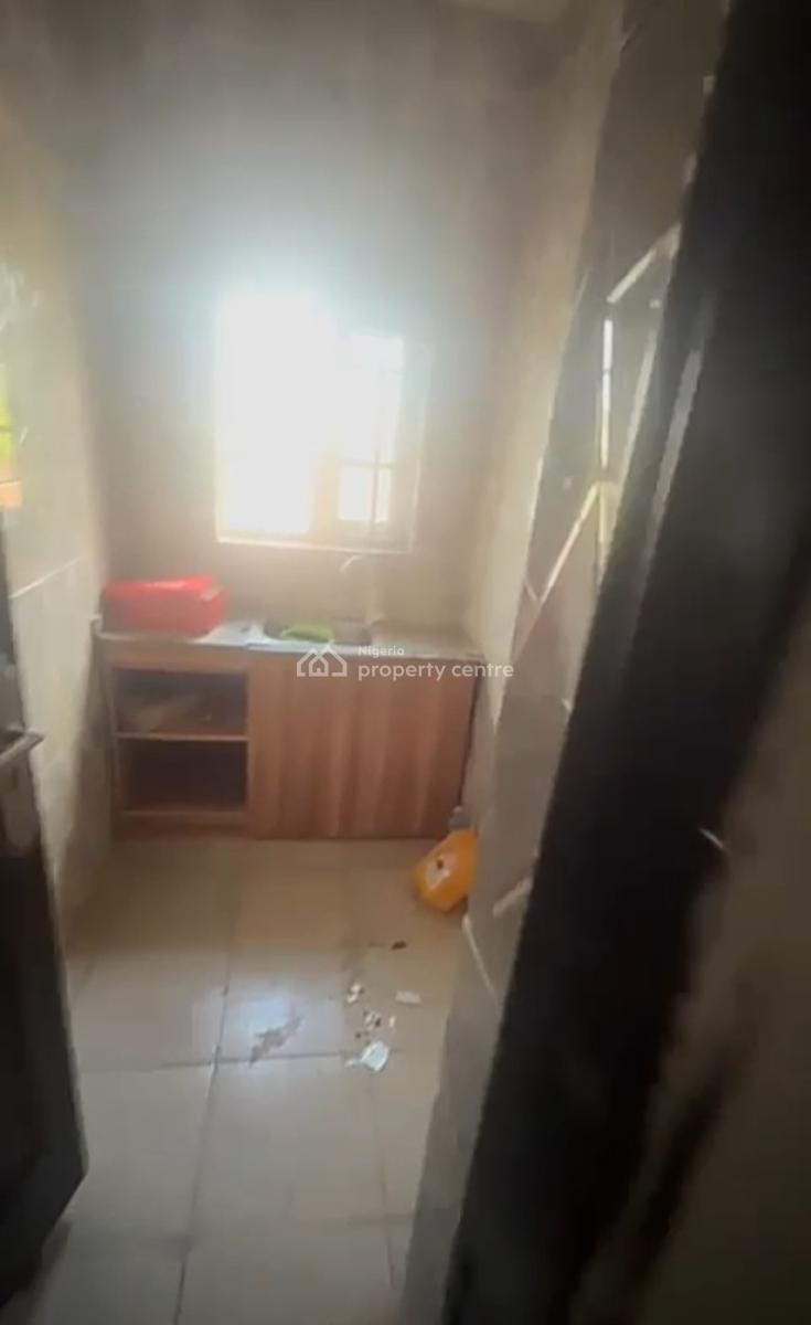 Spacious 1 Bedroom Available, Naf Valley Estate Asokoro, Asokoro District, Abuja, Mini Flat (room and Parlour) for Rent