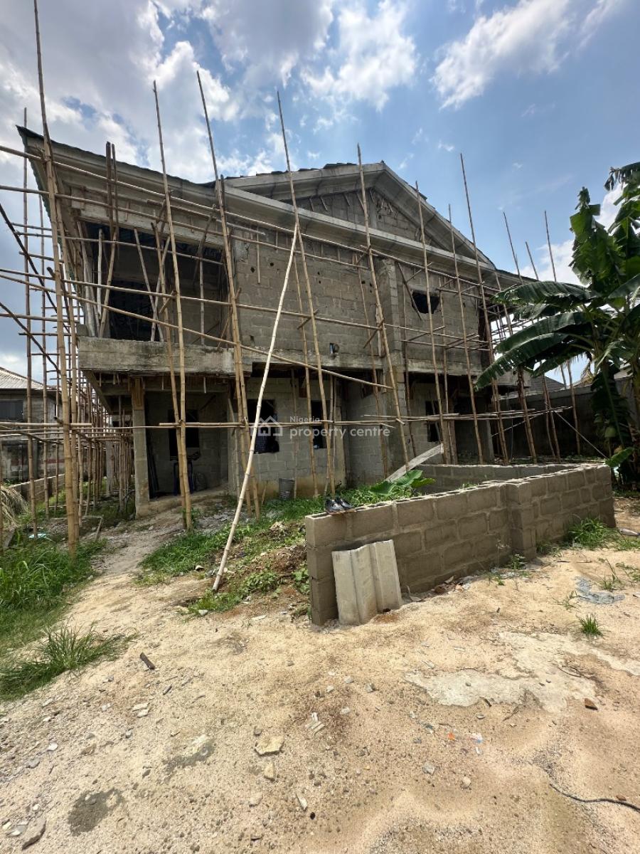 4bedroom Semi Detached House, Rumuodara, Port Harcourt, Rivers, Semi-detached Duplex for Sale