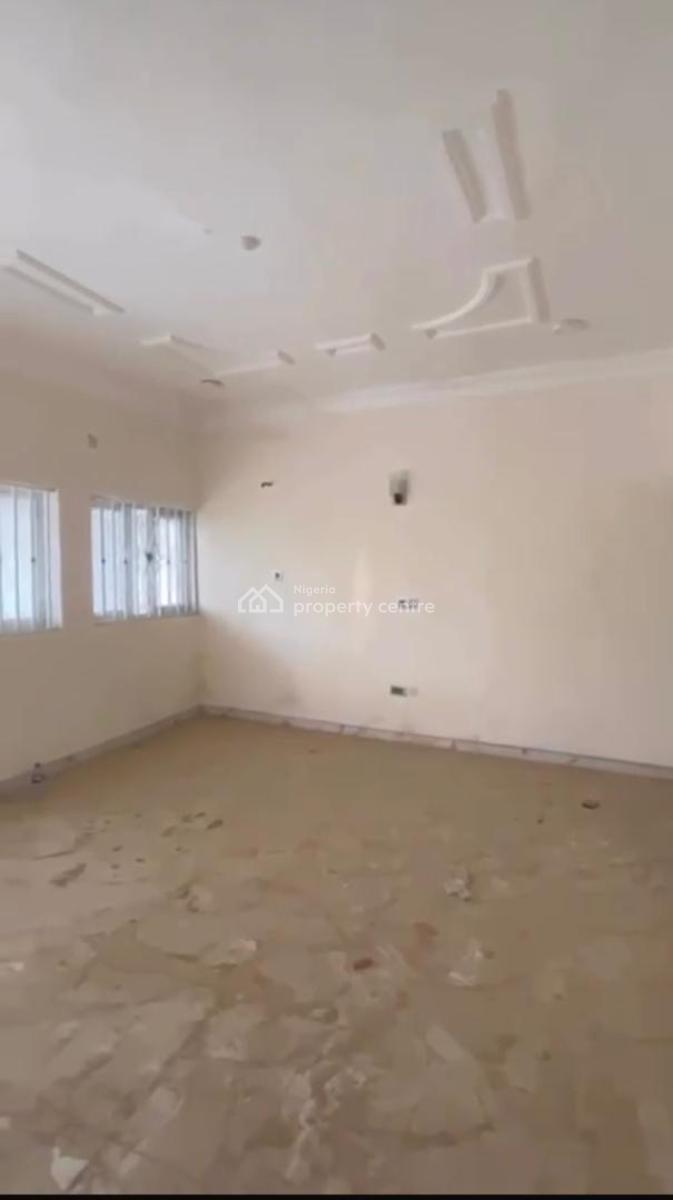 Luxury Specious 3bedroom Block of Flat, Tarred Road, in an Estate, Galadimawa, Abuja, Block of Flats for Sale