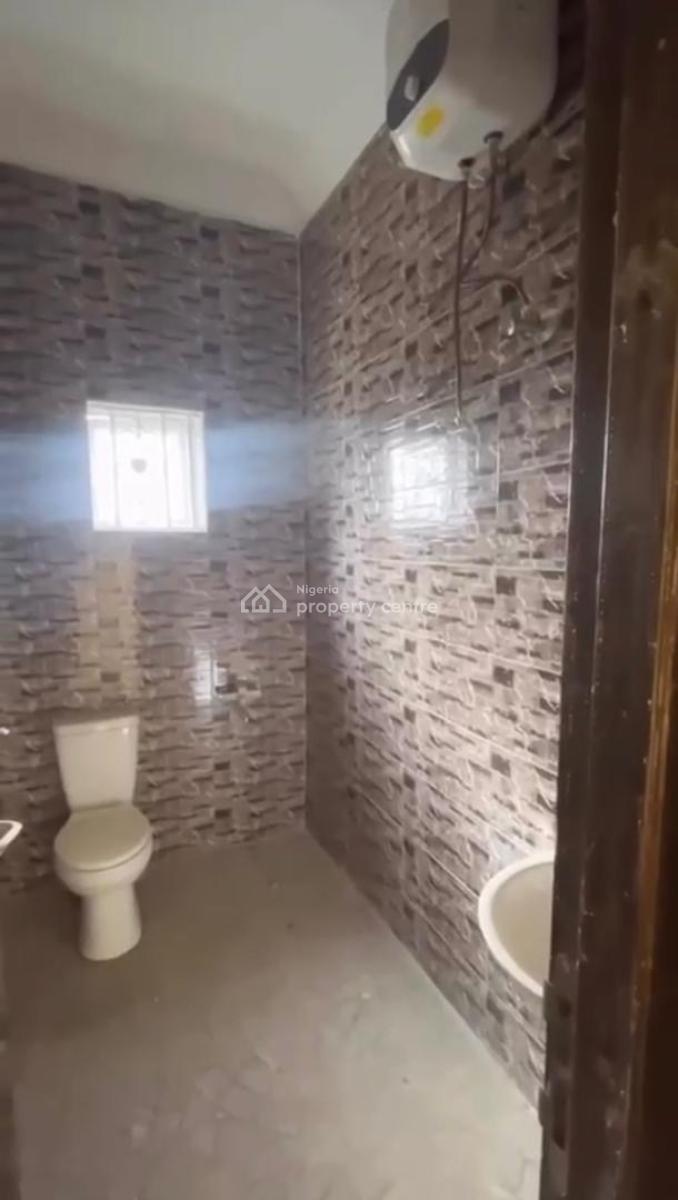 Luxury Specious 3bedroom Block of Flat, Tarred Road, in an Estate, Galadimawa, Abuja, Block of Flats for Sale