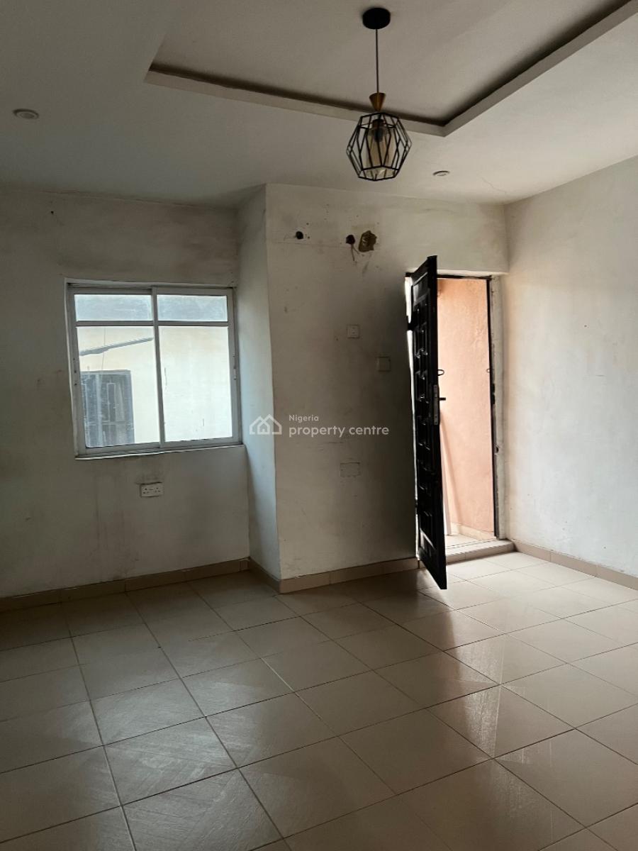 Decent Mini Flat in an Estate, Soluyi, Gbagada, Lagos, Mini Flat (room and Parlour) for Rent